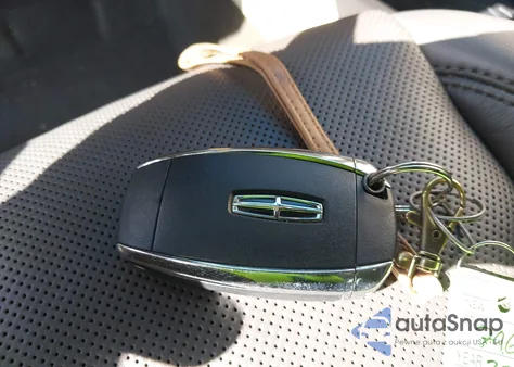 2019 Lincoln Nautilus Reserve z USA, uszkodzony, nr VIN 2LMPJ6L99KBL36336